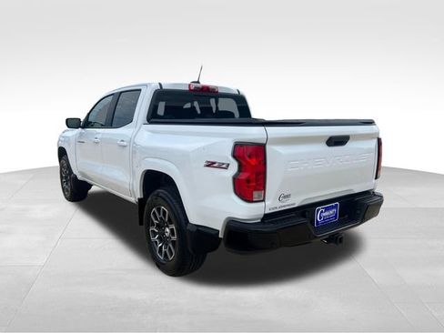 Used 2025 Chevrolet Colorado Z71 w/ Z71 Convenience Package 2 AWD/4WD image 4