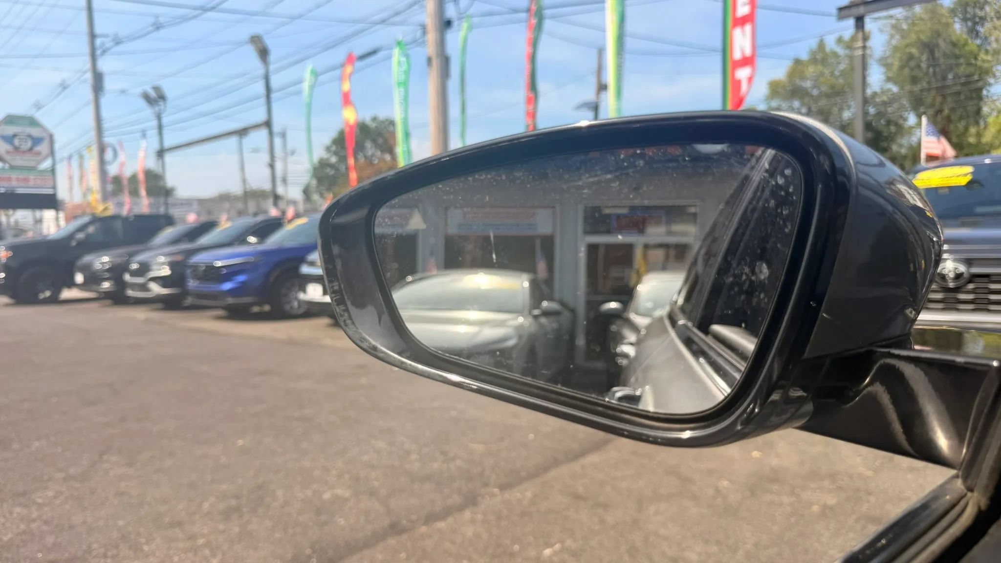 Used 2015 Chrysler 200 C w/ Navigation & Sound Group I FWD image 26