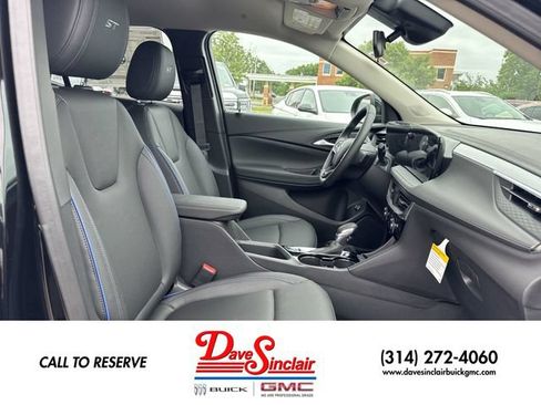 New 2026 Buick Encore GX Sport Touring w/ Advanced Technology Package AWD/4WD image 23