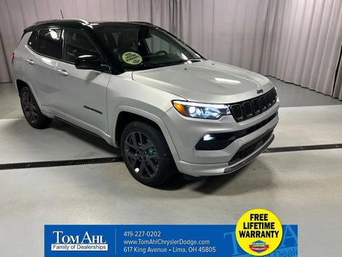 Used 2025 Jeep Compass Limited w/ High Altitude Package AWD/4WD image 1