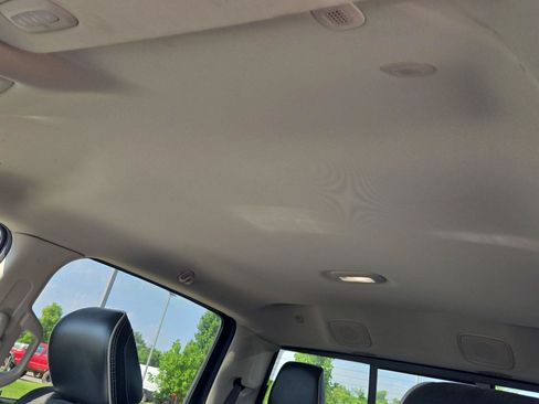 Used 2022 RAM 1500 Laramie AWD/4WD image 17