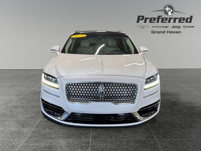 Used 2019 Lincoln Nautilus Reserve AWD/4WD image 12