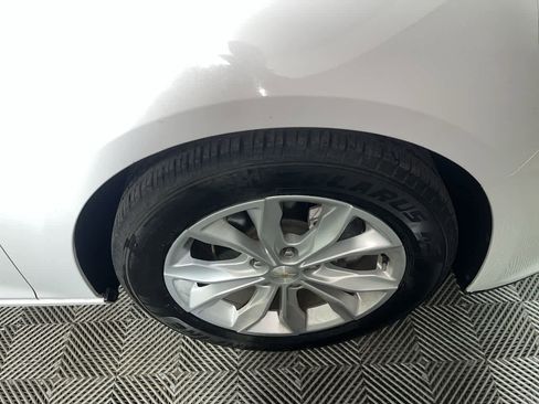 Used 2024 Chevrolet Malibu LT image 10