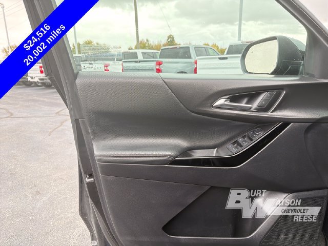 Used 2025 Chevrolet Equinox LT w/ Safety and Technology Package FWD image 12