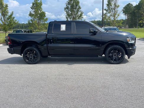 Used 2023 RAM 1500 Laramie AWD/4WD image 8