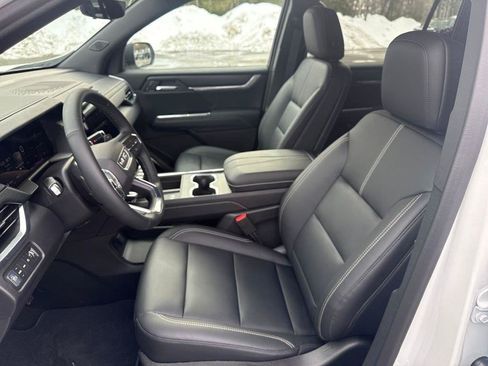 New 2026 GMC Acadia Elevation w/ Elevation Premium Package AWD/4WD image 41