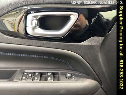 New 2026 Jeep Compass Latitude w/ Quick Order Package 29K image 8