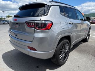Used 2023 Jeep Compass Limited AWD/4WD video 3