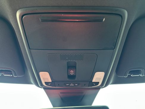 Used 2023 Acura Integra A-Spec image 18