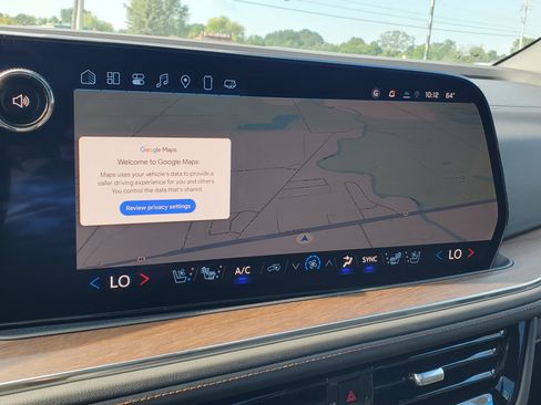 New 2025 Chevrolet Suburban High Country image 23