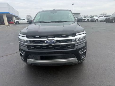 Used 2024 Ford Expedition Max Limited image 4