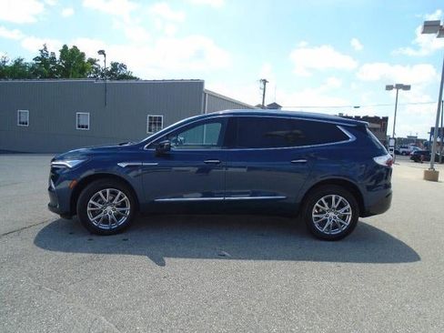 Certified 2022 Buick Enclave Essence w/ Experience Buick Package image 4