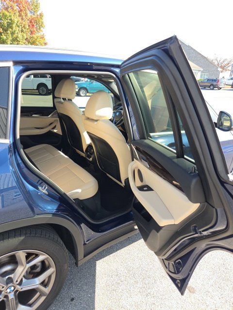 Certified 2023 BMW X3 xDrive30i w/ Premium Package w/ZPA AWD/4WD image 9