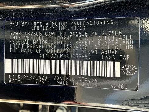 Used 2025 Toyota Camry SE FWD image 33