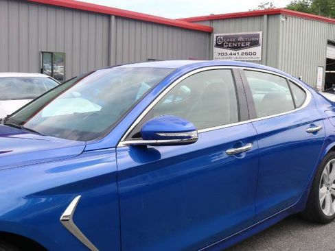Used 2020 Genesis G70 2.0T AWD/4WD image 2