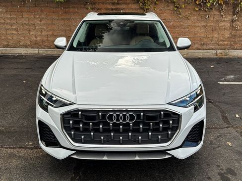 Used 2025 Audi Q8 Premium Plus image 17