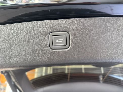 New 2026 Chevrolet Blazer LT image 12