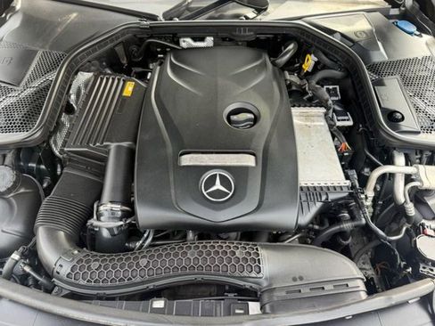 Used 2017 Mercedes-Benz C 300 Luxury 4MATIC image 43
