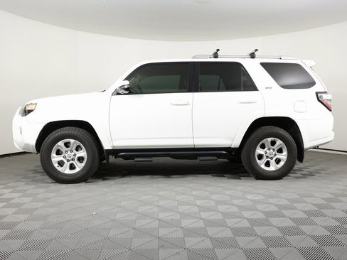 Used 2015 Toyota 4Runner SR5 Premium image 6