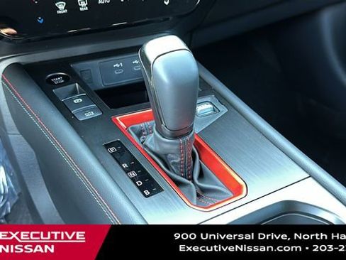 Used 2025 Nissan Kicks SR image 19