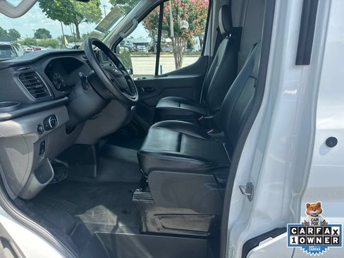Used 2025 Ford Transit 250 148 High Roof RWD image 9
