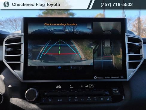 Used 2024 Toyota Tundra Limited image 18