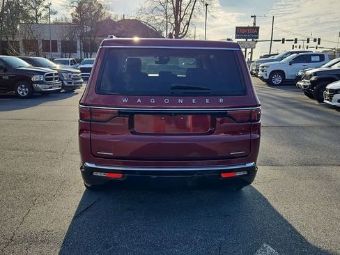 Used 2023 Jeep Wagoneer Series III w/ Convenience Group I image 7