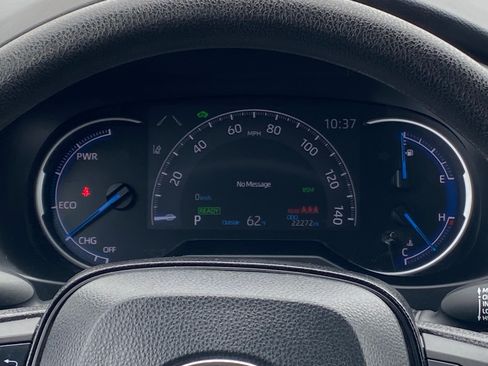 Certified 2025 Toyota RAV4 XLE AWD/4WD image 19