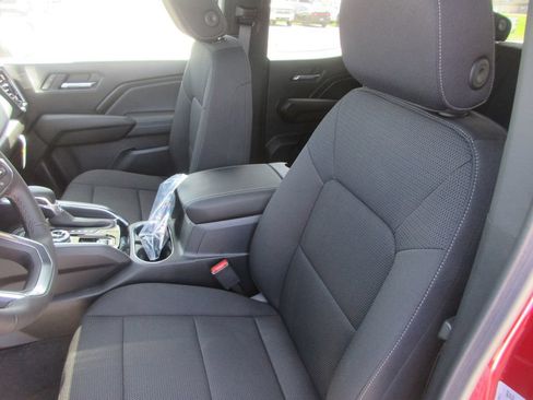 New 2026 GMC Canyon Elevation w/ Convenience Package AWD/4WD image 12