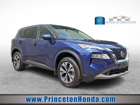 Used 2023 Nissan Rogue SV AWD/4WD image 1