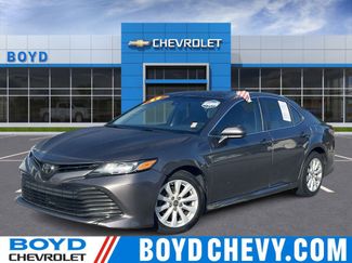 Used 2019 Toyota Camry LE image 1