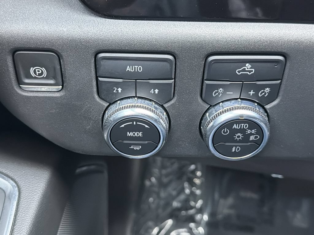 Used 2022 GMC Sierra 1500 Elevation AWD/4WD image 13