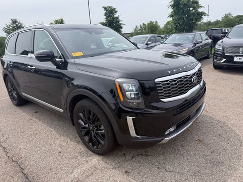 Used 2020 Kia Telluride SX w/ SX Prestige Package AWD/4WD image 2