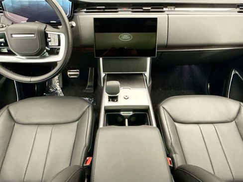 New 2026 Land Rover Range Rover Long Wheelbase SE image 13