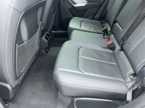 Used 2025 Audi Q3 2.0T Premium image 42