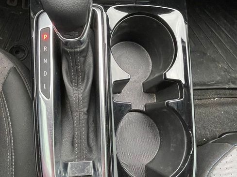 Used 2025 Chevrolet Trax LT w/ Driver Confidence Package image 20