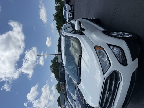 Used 2018 Ford EcoSport SE w/ SE Convenience Package FWD image 3
