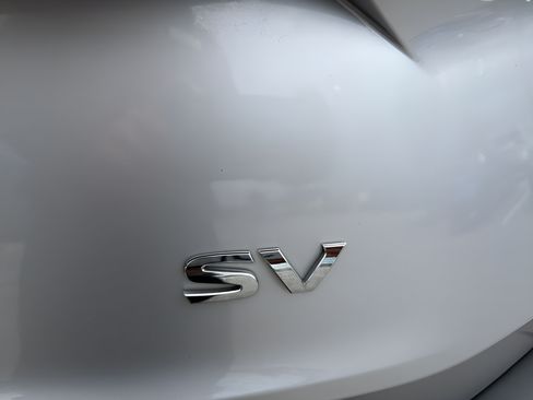 Used 2023 Nissan Rogue SV FWD image 44