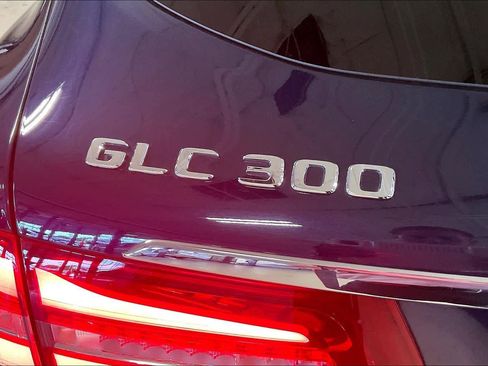 Used 2019 Mercedes-Benz GLC 300 image 9