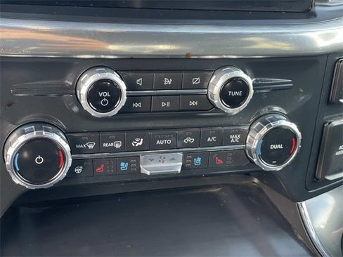 Certified 2022 Ford F150 Lariat w/ Equipment Group 502A High image 15