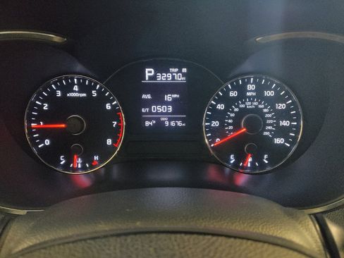 Used 2017 Kia Forte LX FWD image 23