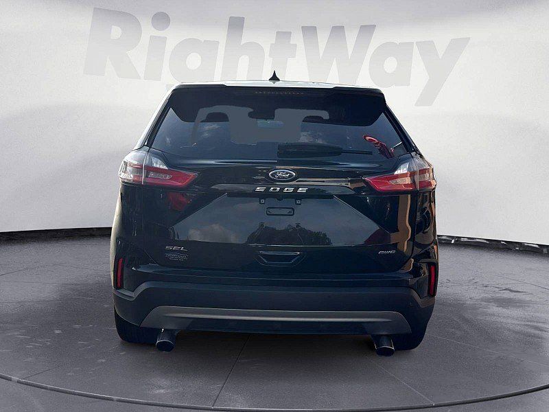 Used 2023 Ford Edge SEL AWD/4WD image 4