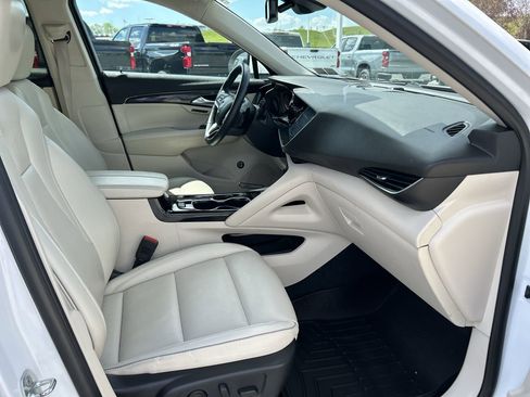 Used 2021 Buick Envision Essence w/ Technology Package I AWD/4WD image 12