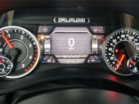 Used 2022 RAM 2500 Big Horn w/ Level A Equipment Group image 15