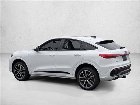 New 2026 Audi Q5 Premium Plus AWD/4WD image 7