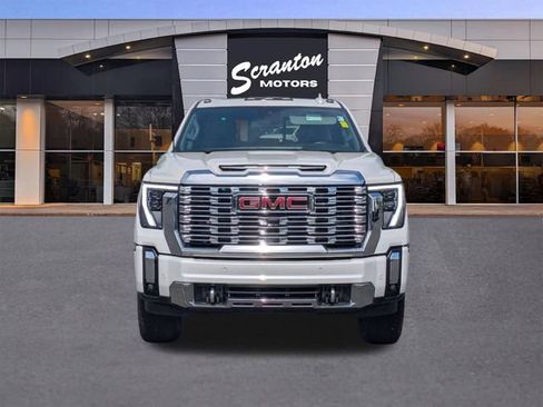 Used 2024 GMC Sierra 2500 Denali w/ Denali Reserve Package AWD/4WD image 8