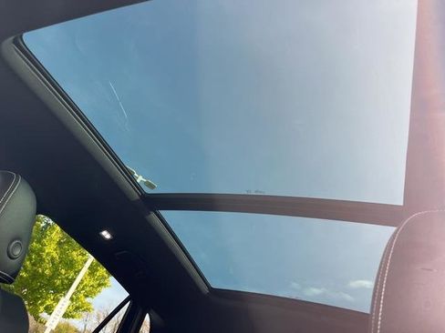 Certified 2025 Volkswagen Atlas Cross Sport SEL R-Line image 39