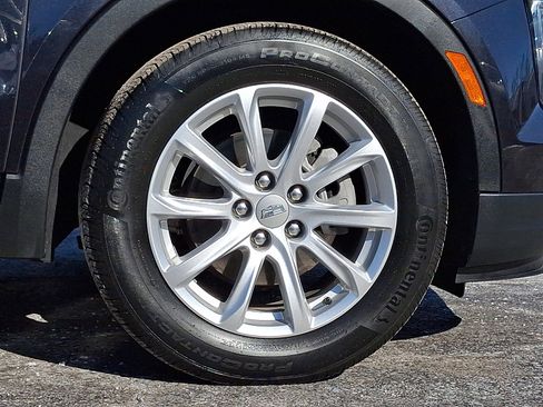 Used 2023 Cadillac XT4 Luxury w/ Cold Weather Package image 8