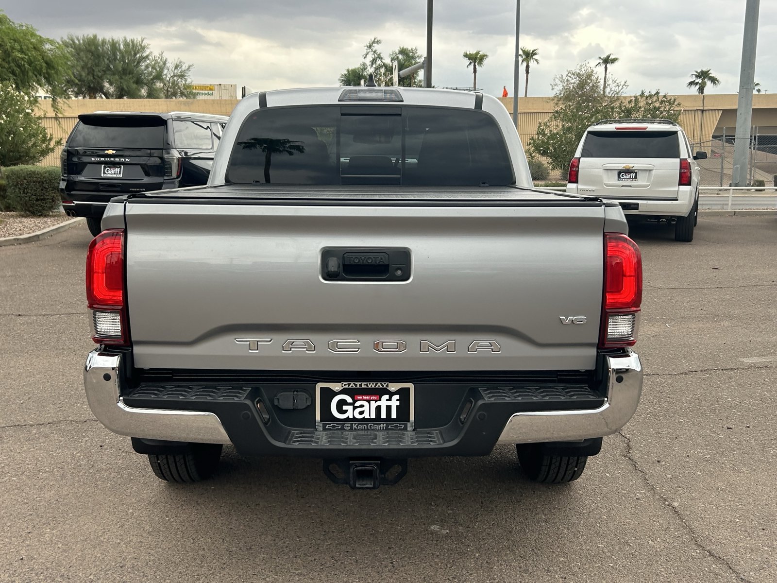 Used 2020 Toyota Tacoma SR5 RWD image 4