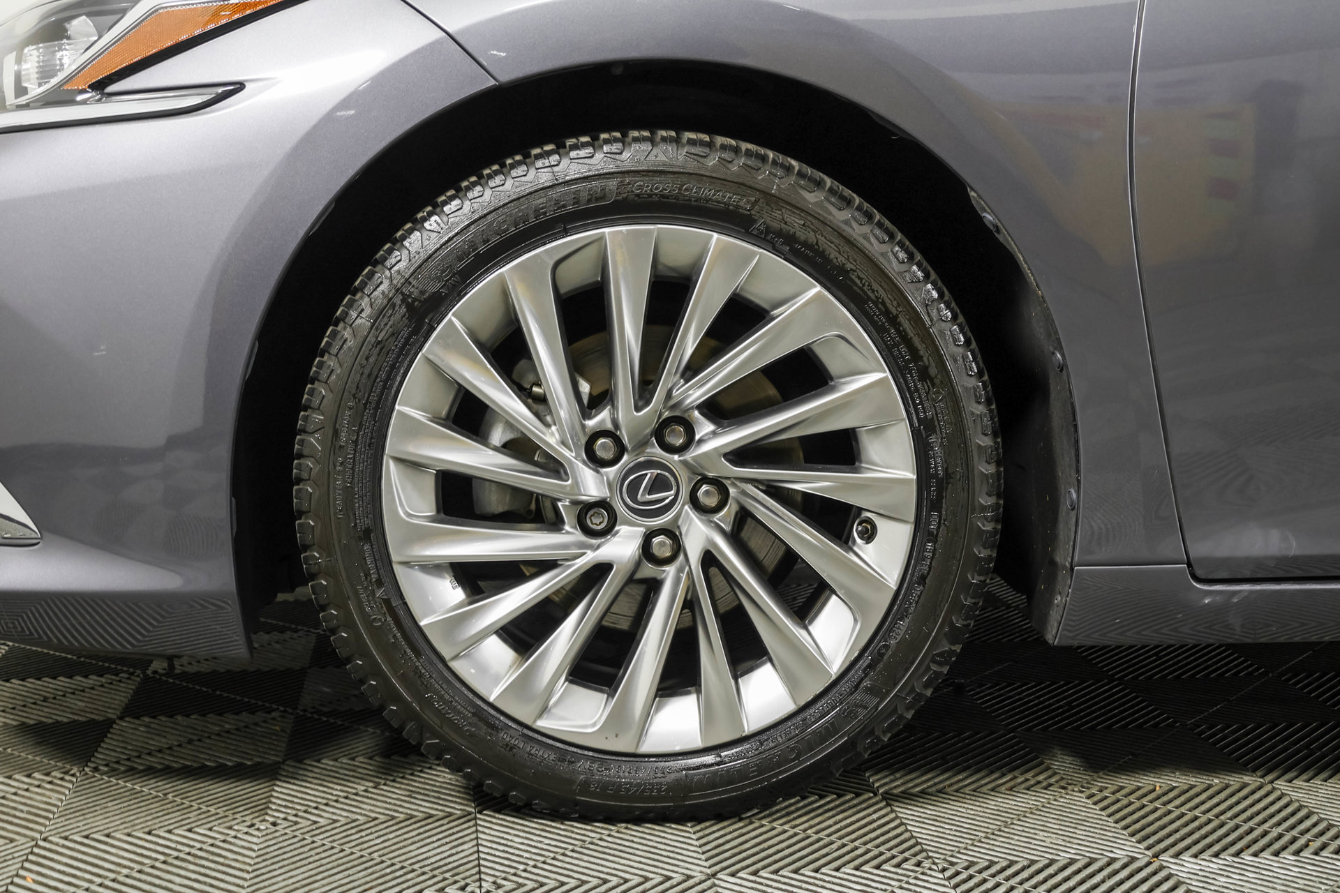 Used 2020 Lexus ES 350 w/ Luxury Package FWD image 26